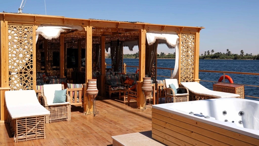 À la découverte de la culture égyptienne antique dans une croisière de 4 jours sur le Nil au départ d'Assouan