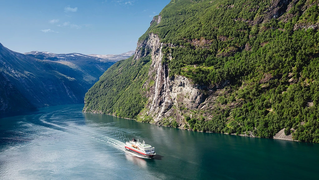 Entdecken Sie die Pracht Norwegens, von Kirkenes bis Oslo, mit einem deutschsprachigen Begleiter