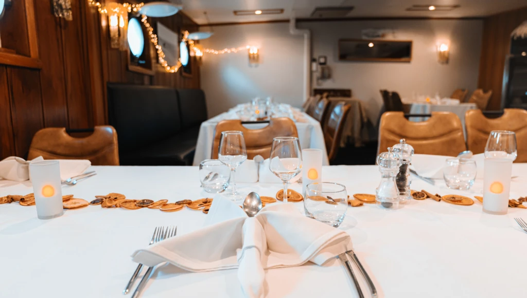 Les joyaux norvégiens : 8 jours de navigation au cœur des îles Lofoten et découverte de la beauté naturelle de Senja