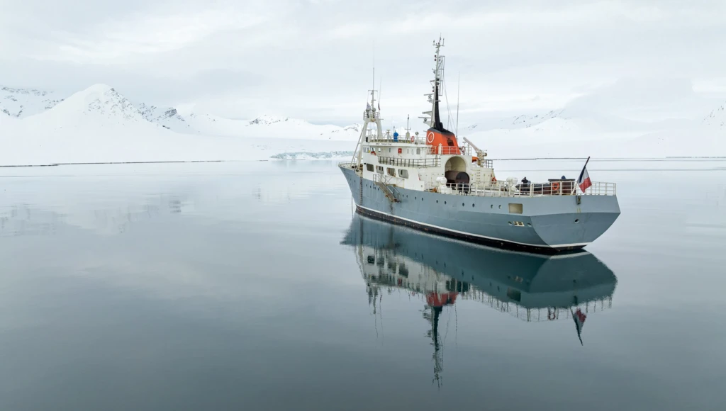 Les joyaux norvégiens : 8 jours de navigation au cœur des îles Lofoten et découverte de la beauté naturelle de Senja