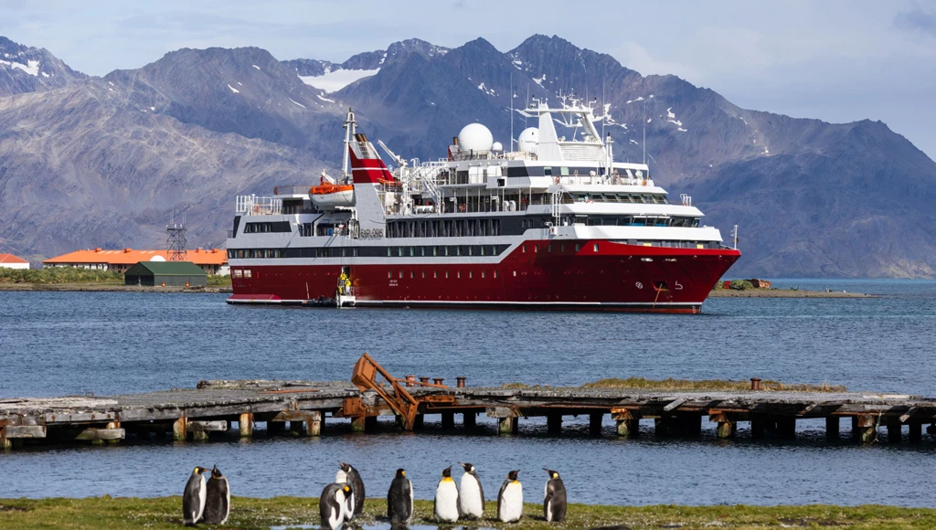 Erkundung des weißen Kontinents: Unvergessliche 12-tägige Expedition zur Antarktischen Halbinsel