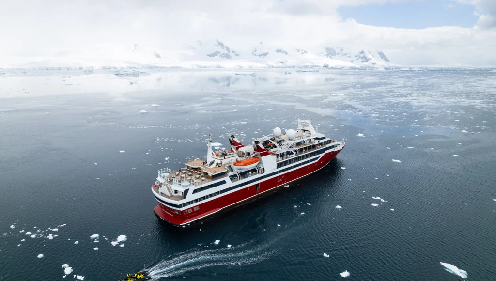 Erkundung des weißen Kontinents: Unvergessliche 12-tägige Expedition zur Antarktischen Halbinsel