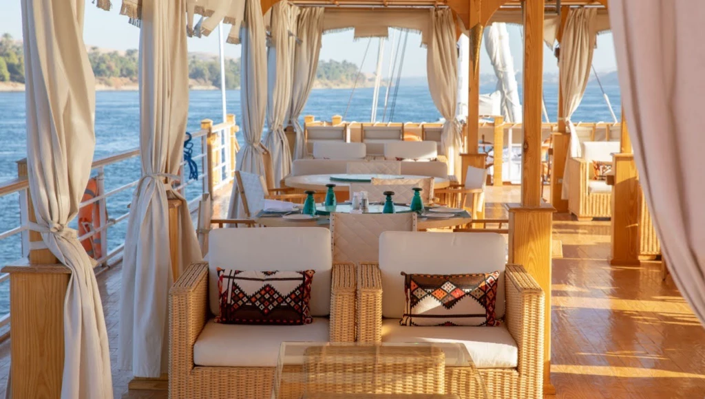 Huit jours de navigation sur le Nil ancestral en dahabieh : entre temples sacrés et merveilles antiques