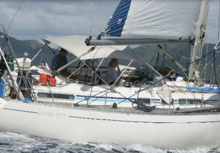 Moody 376 Largs | midnight mirage