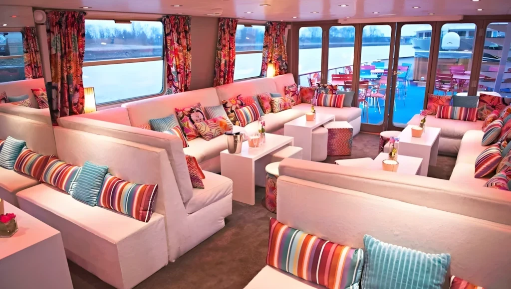 Christmas magic aboard a hotel barge: cruise along canals and traditional alsatian markets