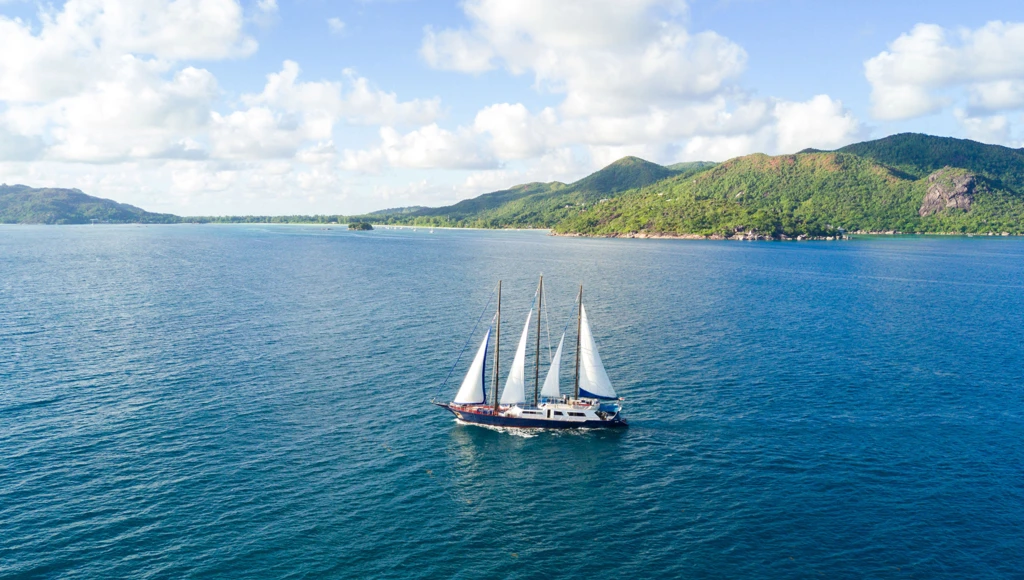 Crucero de ensueño a las Seychelles, sus islas salvajes y sus idílicas playas desiertas