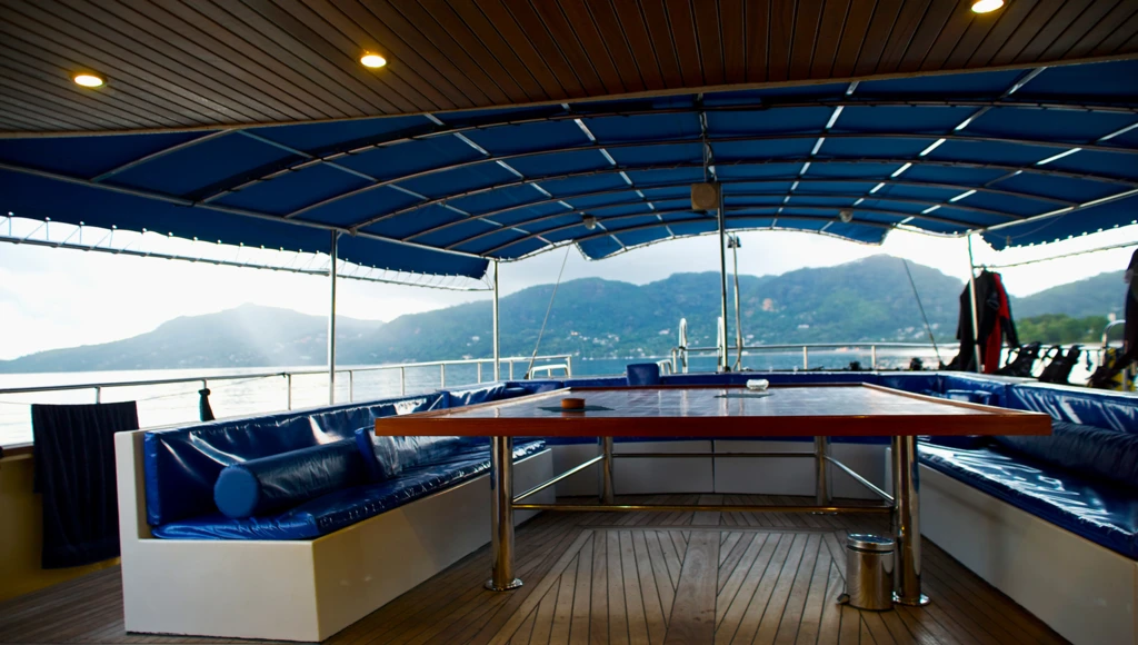 Crucero de ensueño a las Seychelles, sus islas salvajes y sus idílicas playas desiertas