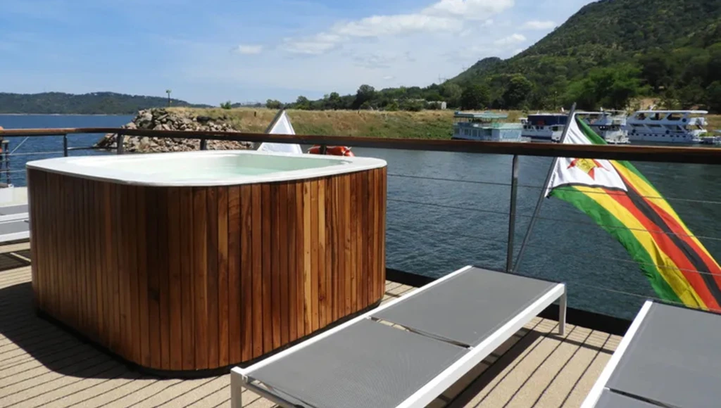 Crucero-safari de ensueño por África Austral, entre riquezas naturales y culturas ancestrales