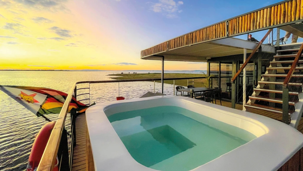 Crucero-safari de ensueño por África Austral, entre riquezas naturales y culturas ancestrales