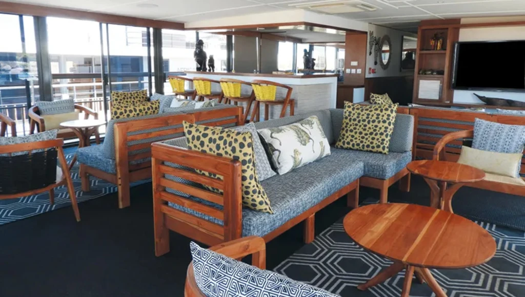 Crucero-safari de ensueño por África Austral, entre riquezas naturales y culturas ancestrales