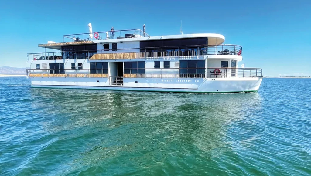 Crucero-safari de ensueño por África Austral, entre riquezas naturales y culturas ancestrales