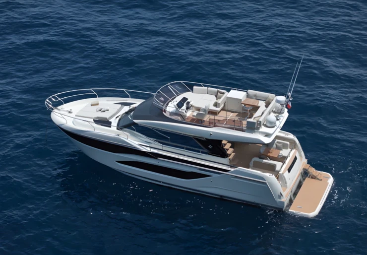 Prestige F4.9 Hafen von Palma | La Familia 2