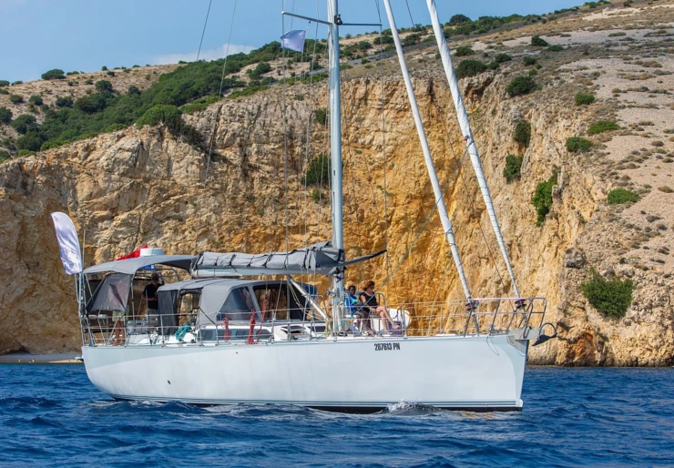 Dolphin 50 Luka Punat | Amica