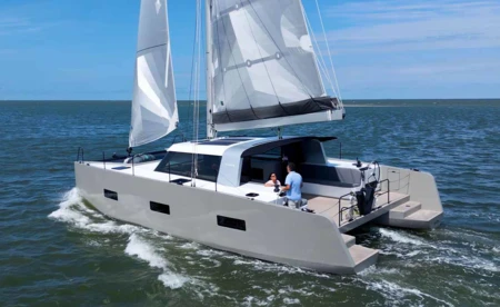 Vaan R4 Electric