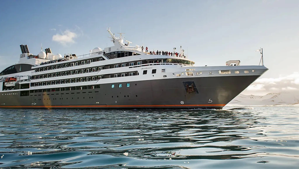 Isländische Fjorde, Vulkane und Geysire auf einer 8-tägigen Kreuzfahrt in Zusammenarbeit mit Radio Classique