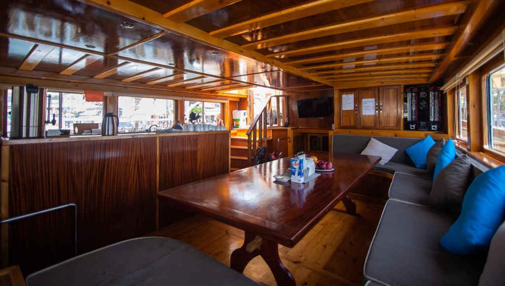 Navigation en goélette dans les plus belle îles de la Mer Ionienne : Zante, Lefkas, Ithaque et Céphalonie