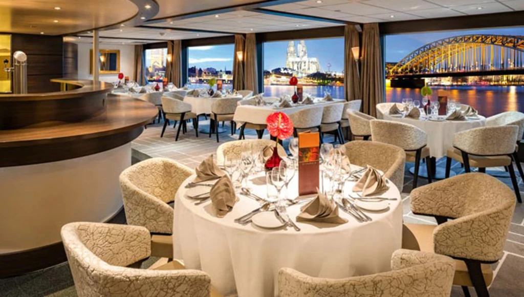 Exceptional navigation through the vineyards and architectural treasures of the Moselle valley