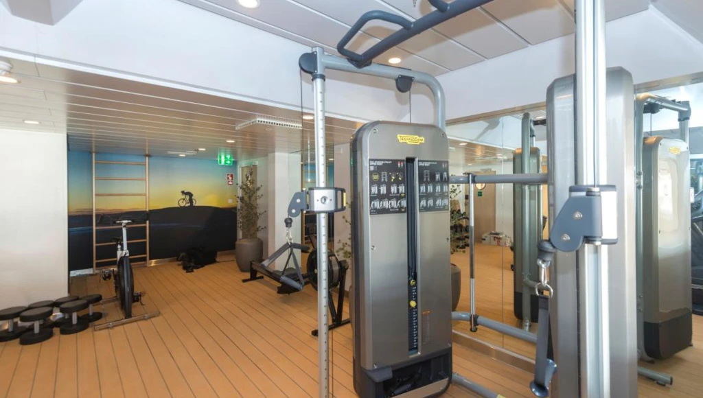 Les mystères du grand nord : voyage sur la côte Est intacte du Groenland dans le plus grand système de fjords au monde