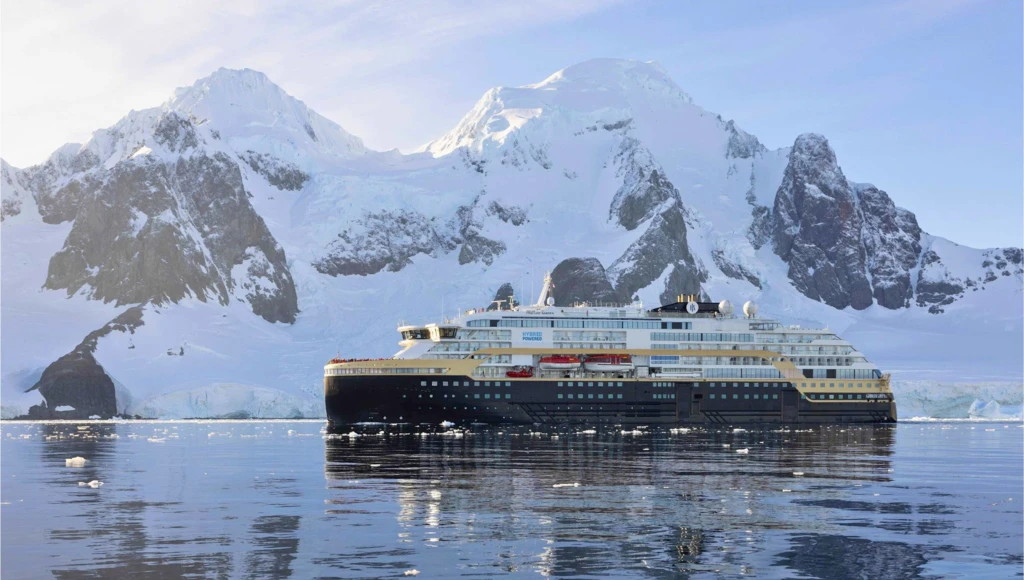 La salvaje costa oeste de Groenlandia: 13 días entre la bahía de Disko y el fiordo de Ilulissat