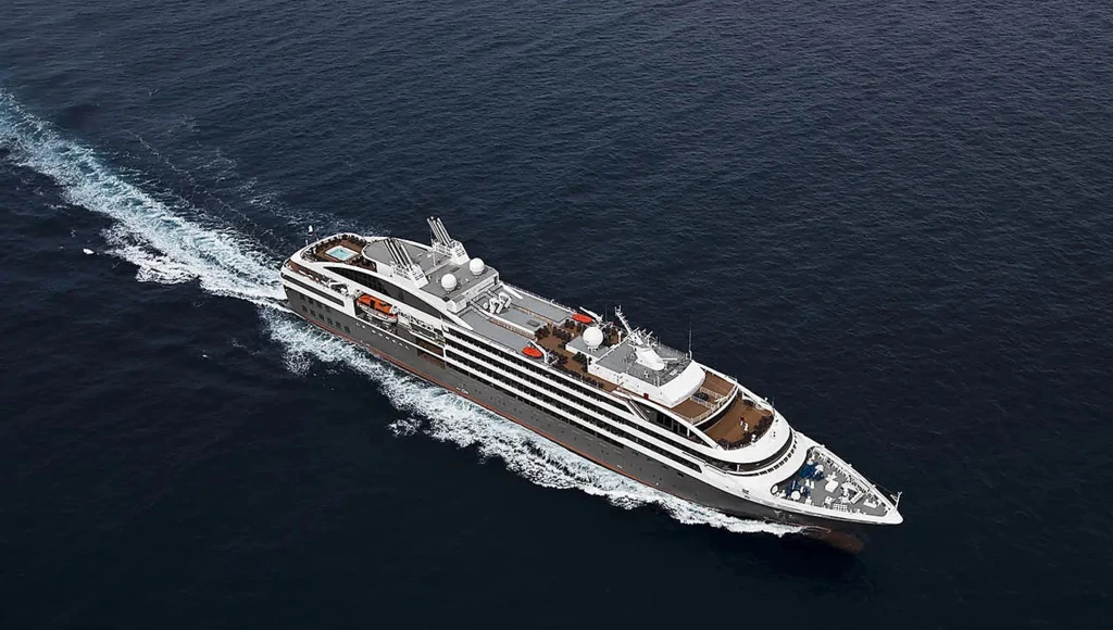 Un magico viaggio polare dalla Terra del Fuoco al 6° continente, un paradiso di natura libera e selvaggia