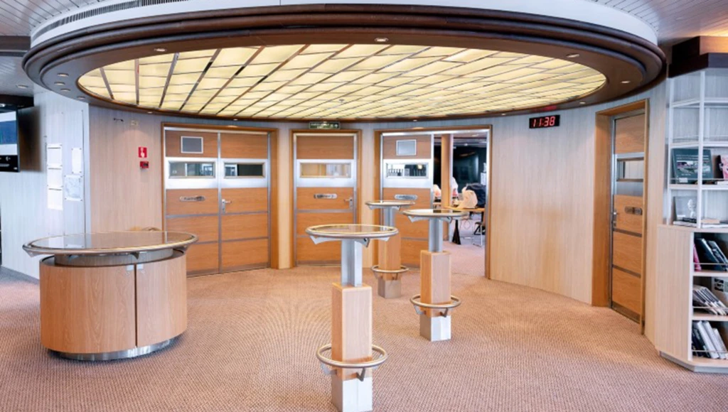 Printemps polaire : Spitzberg, Lofoten et fjords norvégiens au départ de Douvres