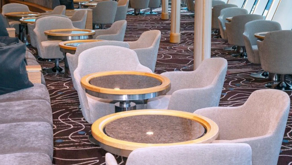 Printemps polaire : Spitzberg, Lofoten et fjords norvégiens au départ de Douvres