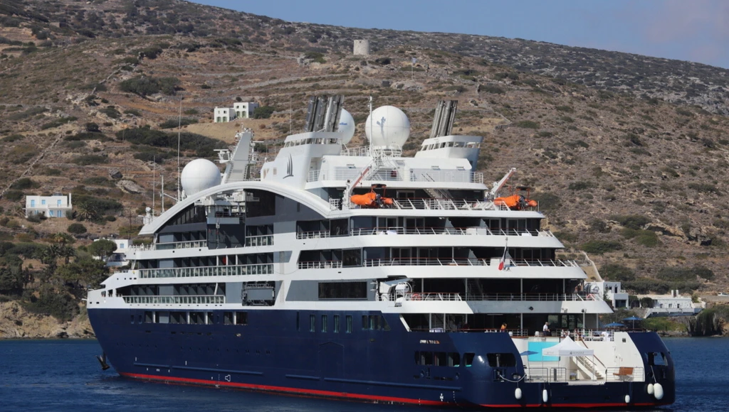 Mediterranean shores and historic treasures: 8-day cruise between the Iberian coast, Minorca, Sicily and Malta