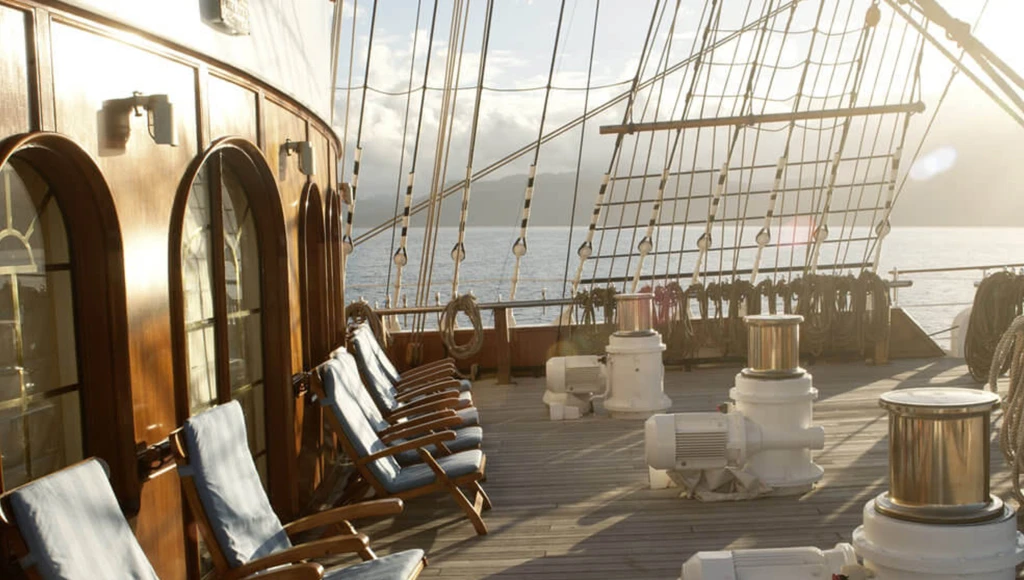 Kreuzfahrt auf der Sonnenseite des Lebens zwischen den Stränden und Regenwäldern der Kleinen Antillen