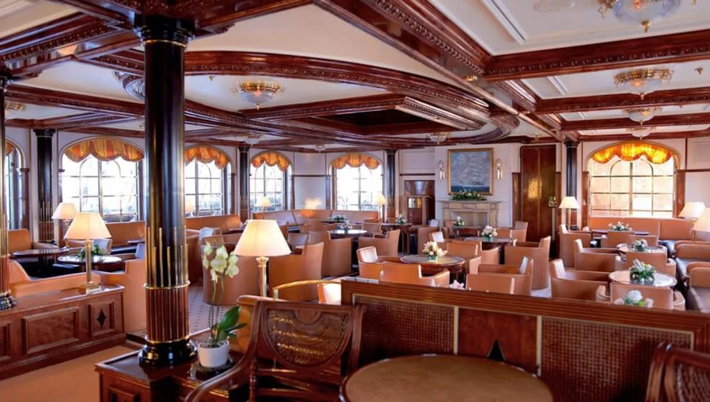 Kreuzfahrt auf der Sonnenseite des Lebens zwischen den Stränden und Regenwäldern der Kleinen Antillen