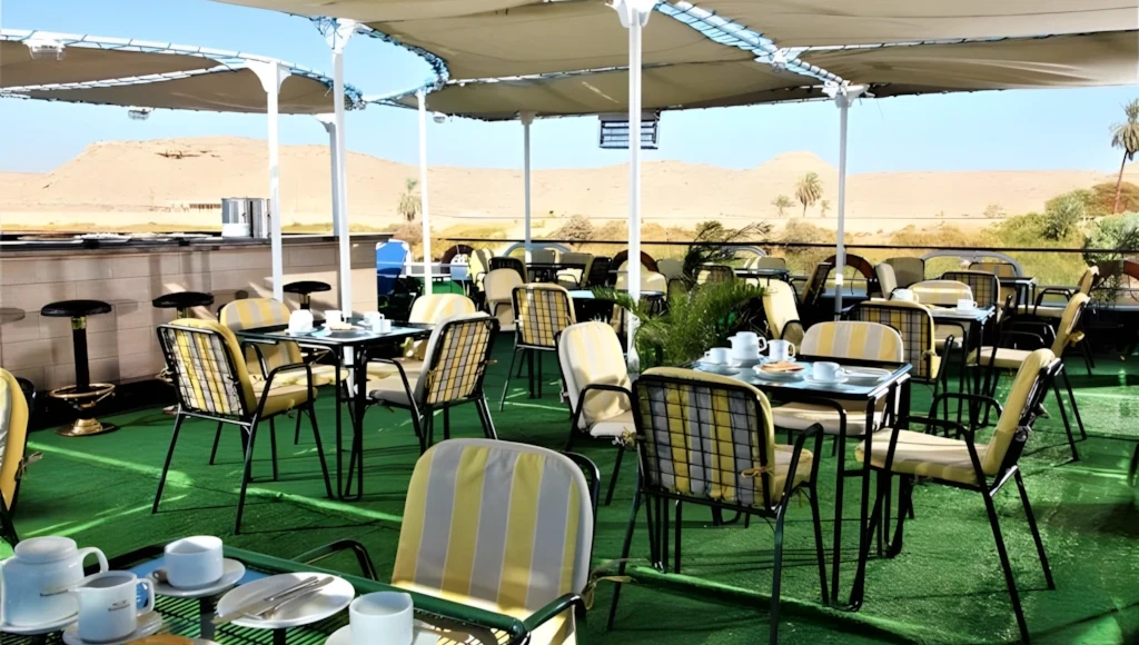 Crucero de 15 días con todo incluido por Egipto