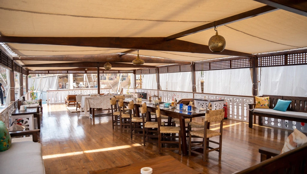 Mini crociera sul Nilo in Dahabieh tra Assuan e Luxor: Valle dei Re, Templi di Sobek e Karnak