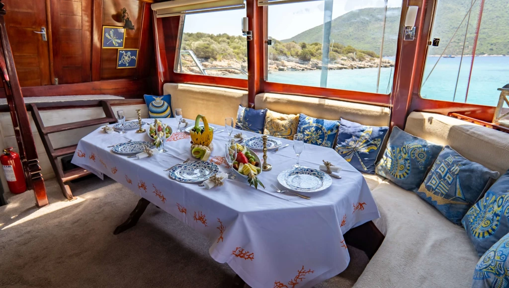 Crucero privado para descubrir las joyas ocultas de la costa turca