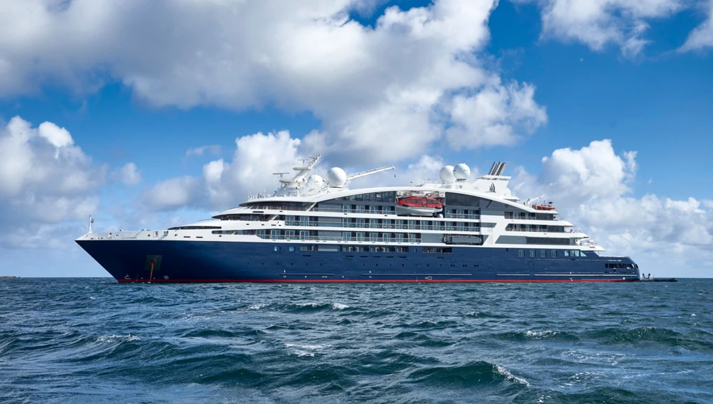 Crociera di 16 giorni a Timor Est e nelle isole più famose dell'Indonesia, con fauna e paesaggi unici al mondo