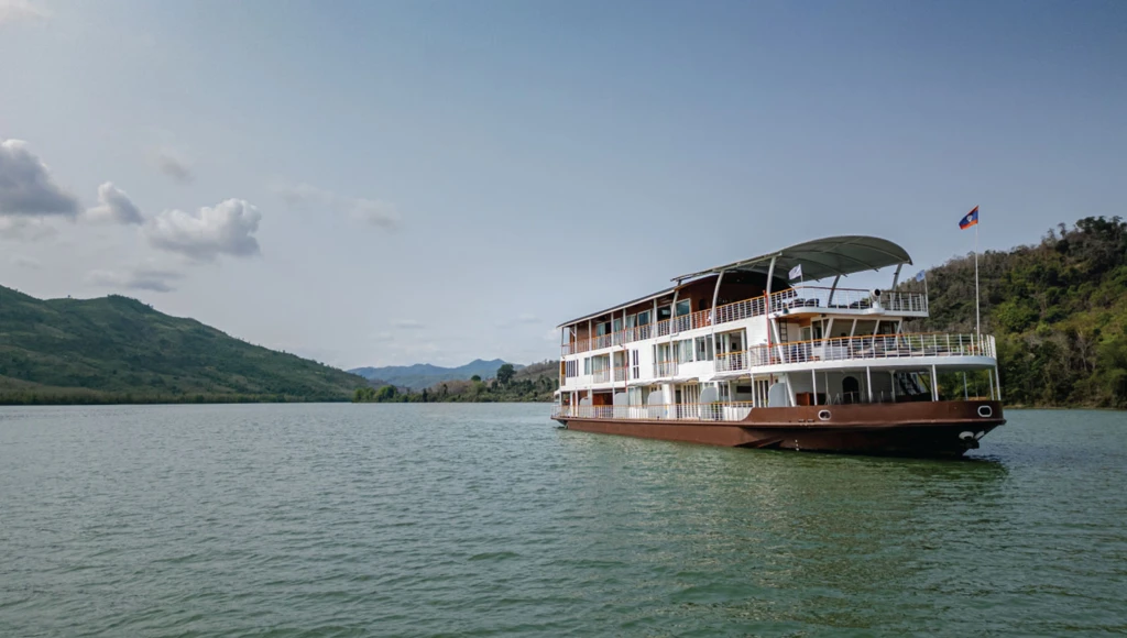 Il patrimonio e i costumi del Laos: un'affascinante crociera sul Mekong, con partenza da Vientiane