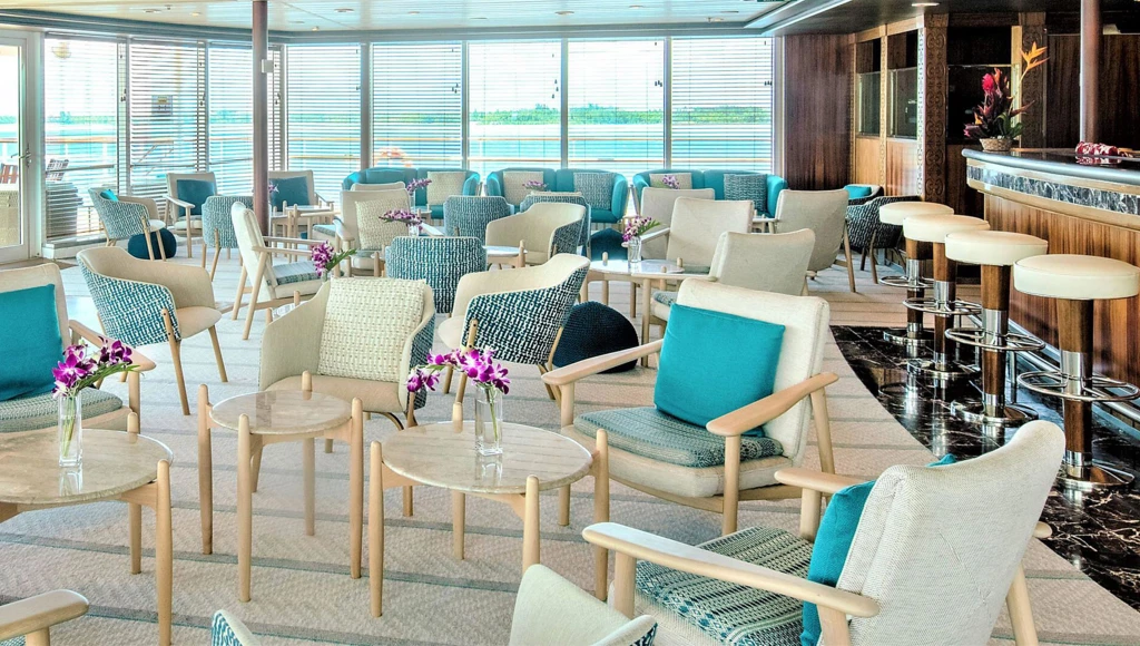 Croisière inoubliable de 11 jours au cœur des merveilles naturelles et culturelles des archipels de la Société et des Tuamotu