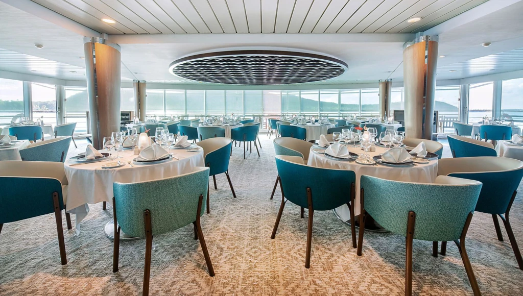 Croisière inoubliable de 11 jours au cœur des merveilles naturelles et culturelles des archipels de la Société et des Tuamotu