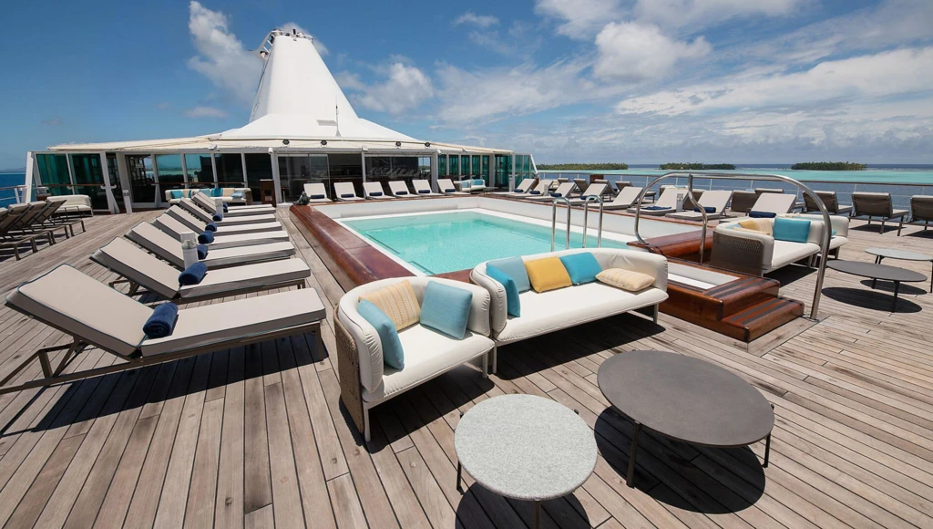 Croisière inoubliable de 11 jours au cœur des merveilles naturelles et culturelles des archipels de la Société et des Tuamotu