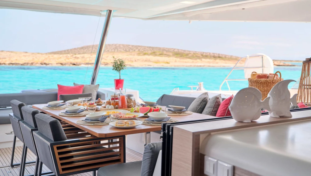 Odyssée grecque, une croisière privée de luxe dans les Cyclades