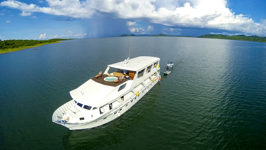 All the magic of Africa on a safari cruise on the Zambezi River and Lake Kariba