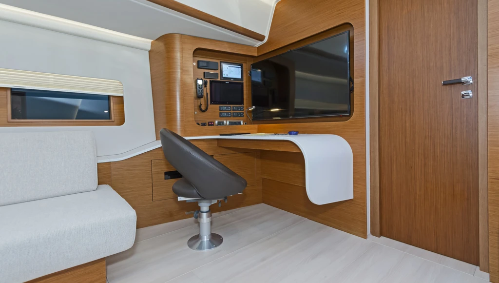 Croisière privatisée à la découverte des Cyclades, à bord d'un superbe voilier