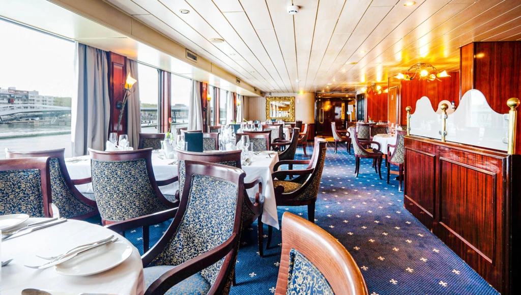 Rapsodia floral en el Rin: crucero de 5 días desde Colonia a Nimega, entre molinos, campos de tulipanes y ciudades artísticas