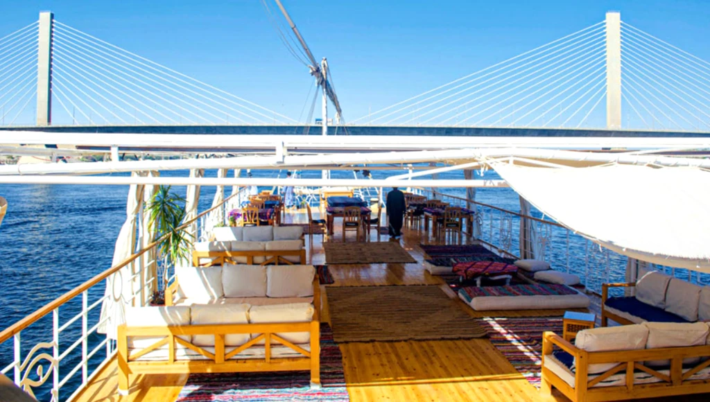 Dreamy stopovers on the Nile: 3 day cruise from Aswan to Luxor