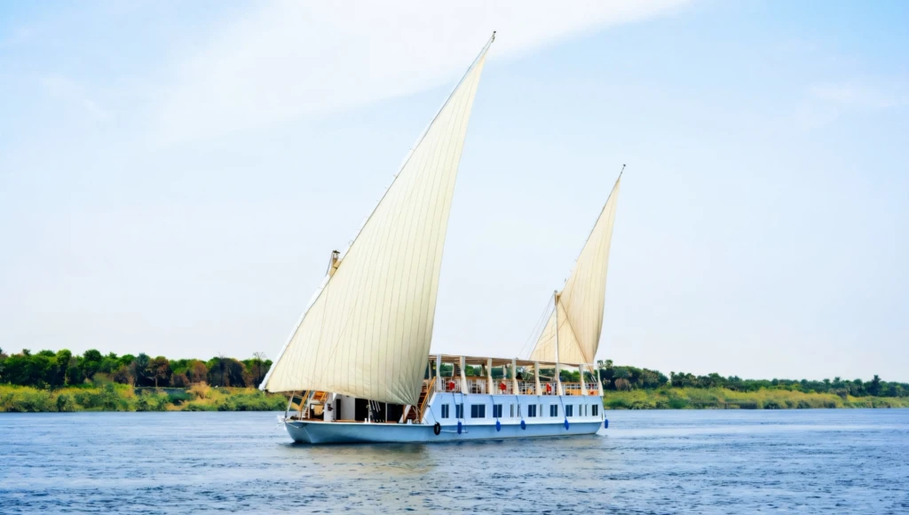 Dreamy stopovers on the Nile: 3 day cruise from Aswan to Luxor