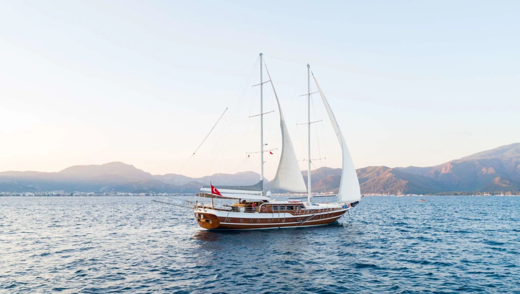 Splendours and delights of the Turquoise Coast on a private cruise aboard a traditional gulet