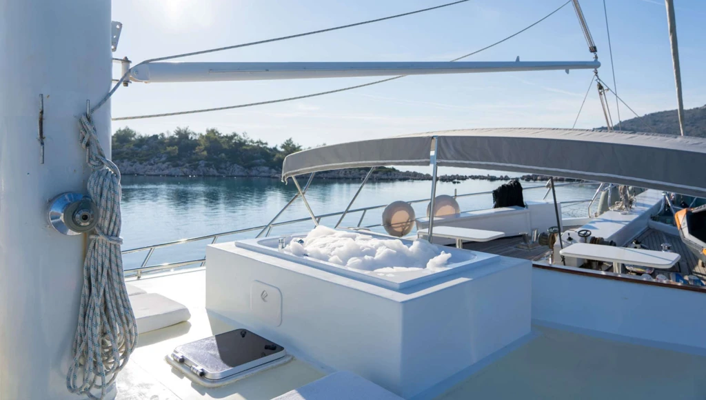 Splendours and delights of the Turquoise Coast on a private cruise aboard a traditional gulet