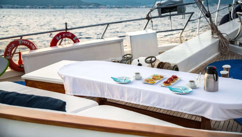Splendours and delights of the Turquoise Coast on a private cruise aboard a traditional gulet