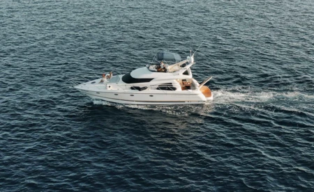 Sunseeker Manhattan 48 FLY