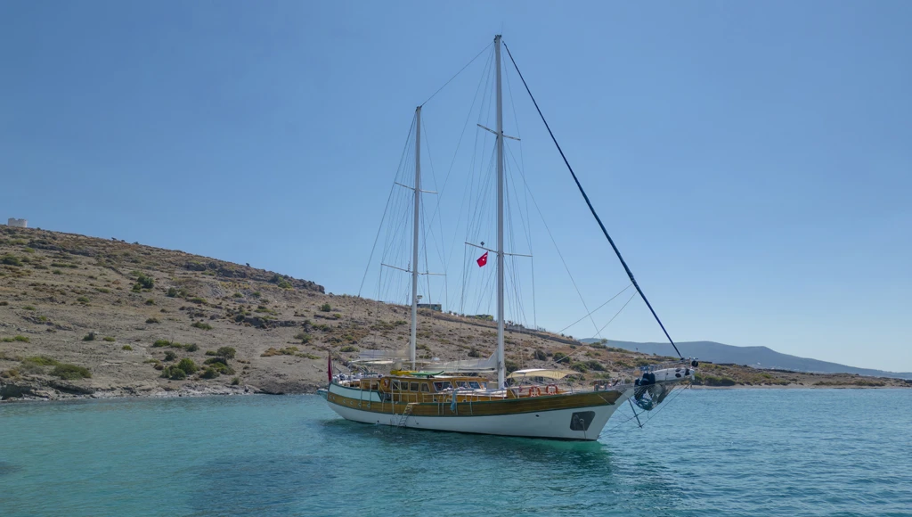 Evasión marítima exclusiva: crucero privado en goleta turca a través del golfo de Gökova