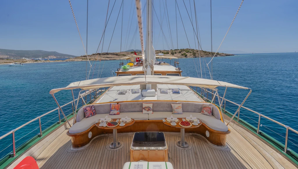 Evasión marítima exclusiva: crucero privado en goleta turca a través del golfo de Gökova