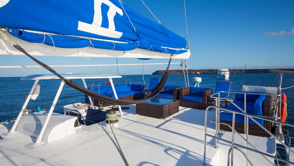 8-day grand tour of the Eastern Galápagos Islands: an unforgettable catamaran adventure